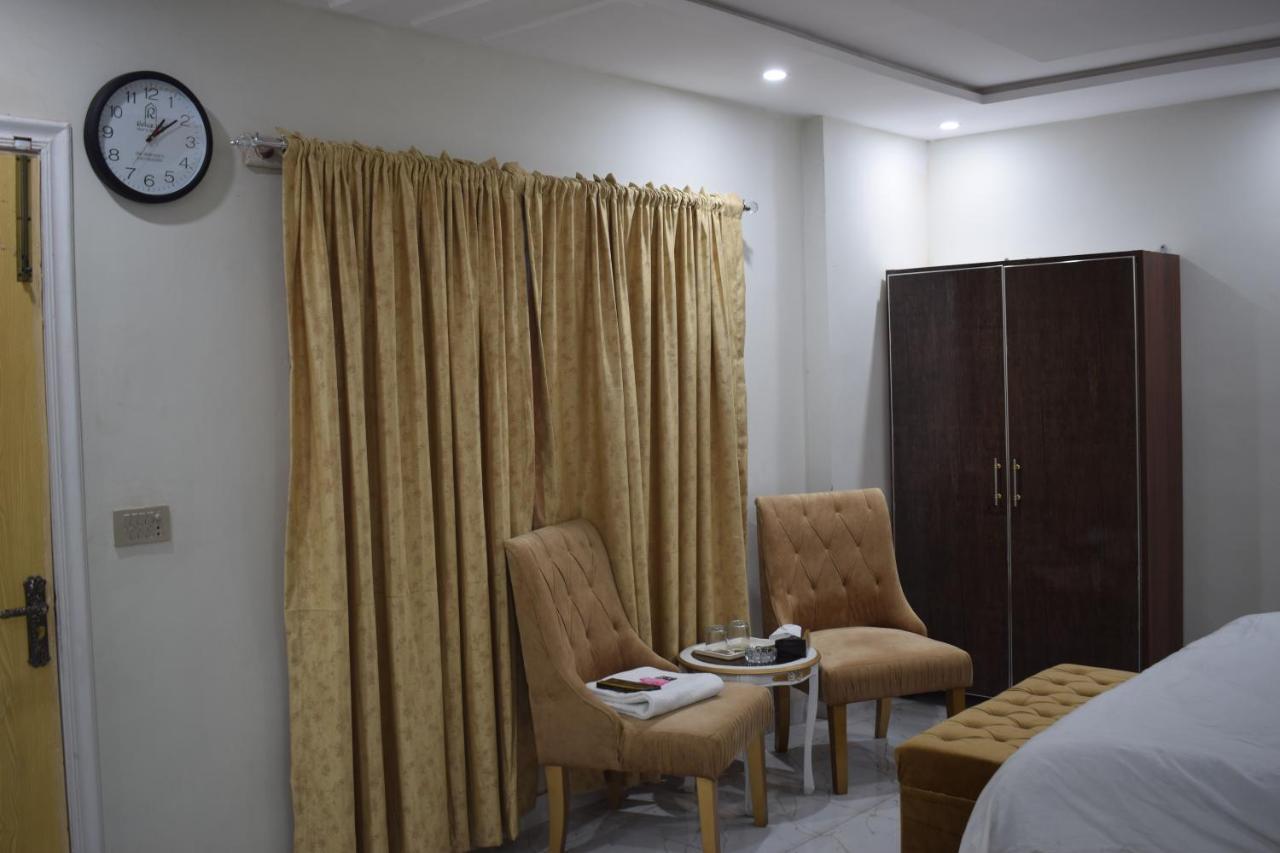 Relax Inn Lahor Kültér fotó